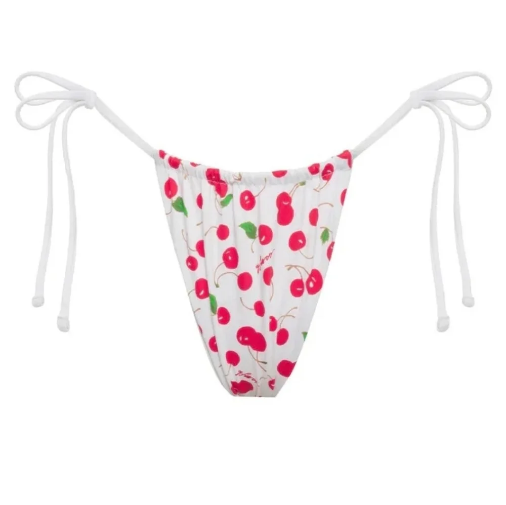 New!Frankie's Bikinis Tia‎ Bottom in Cherry Bomb